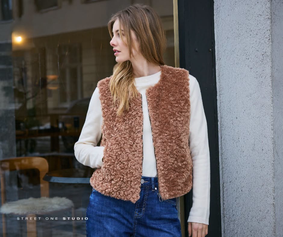 Street One & CECIL Store; Modehaus Foto 5